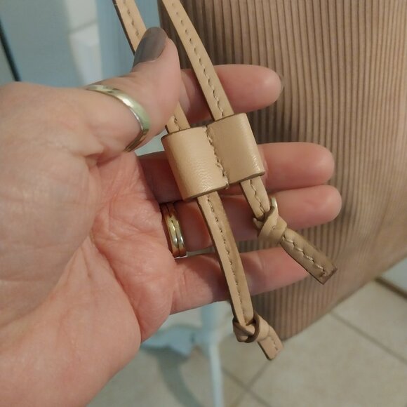 3357 Large Lucky Brand Leather and Corduroy Tote Bag. - Picture 3 of 9